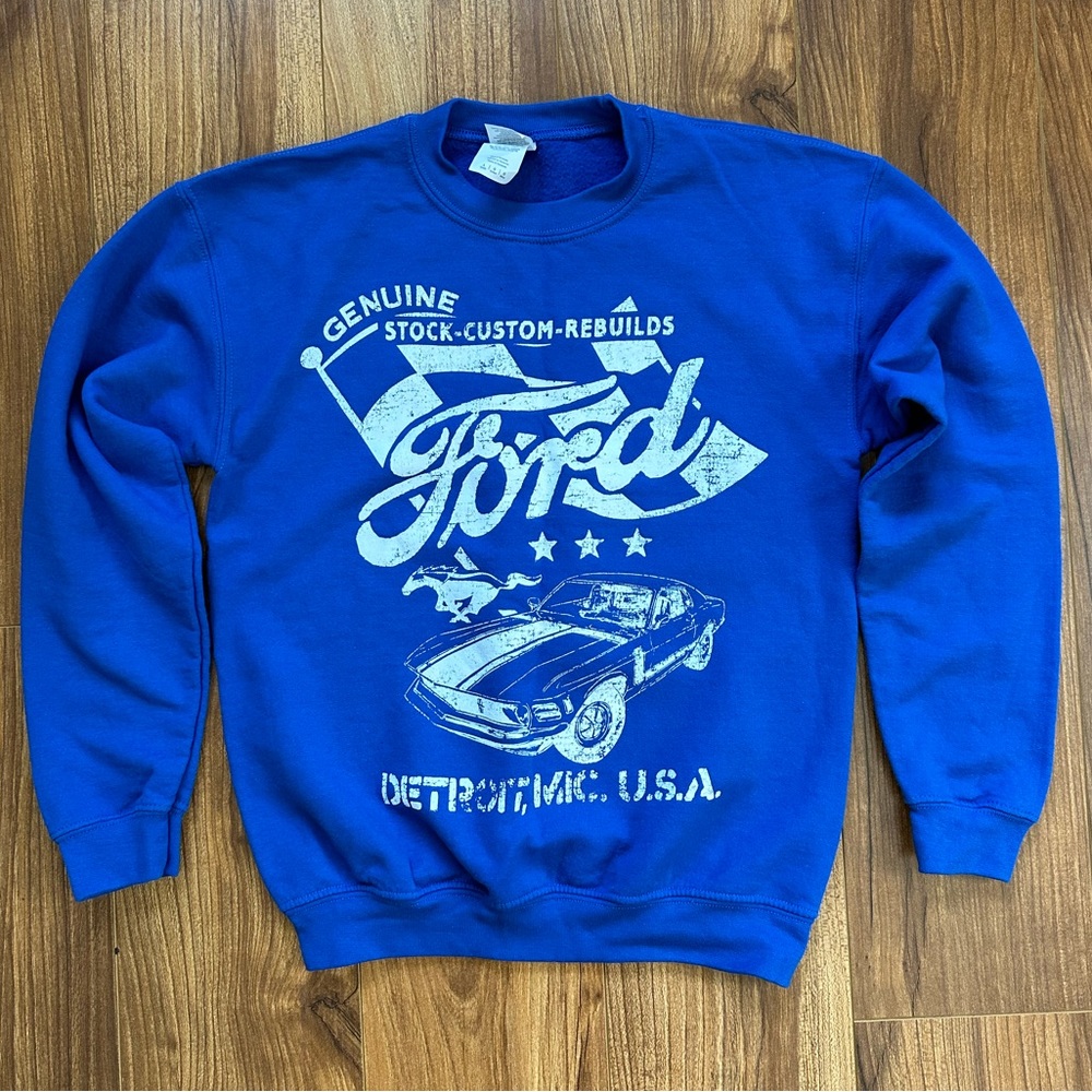 Ford Mustang Crewneck Youth Large Sweatshirt